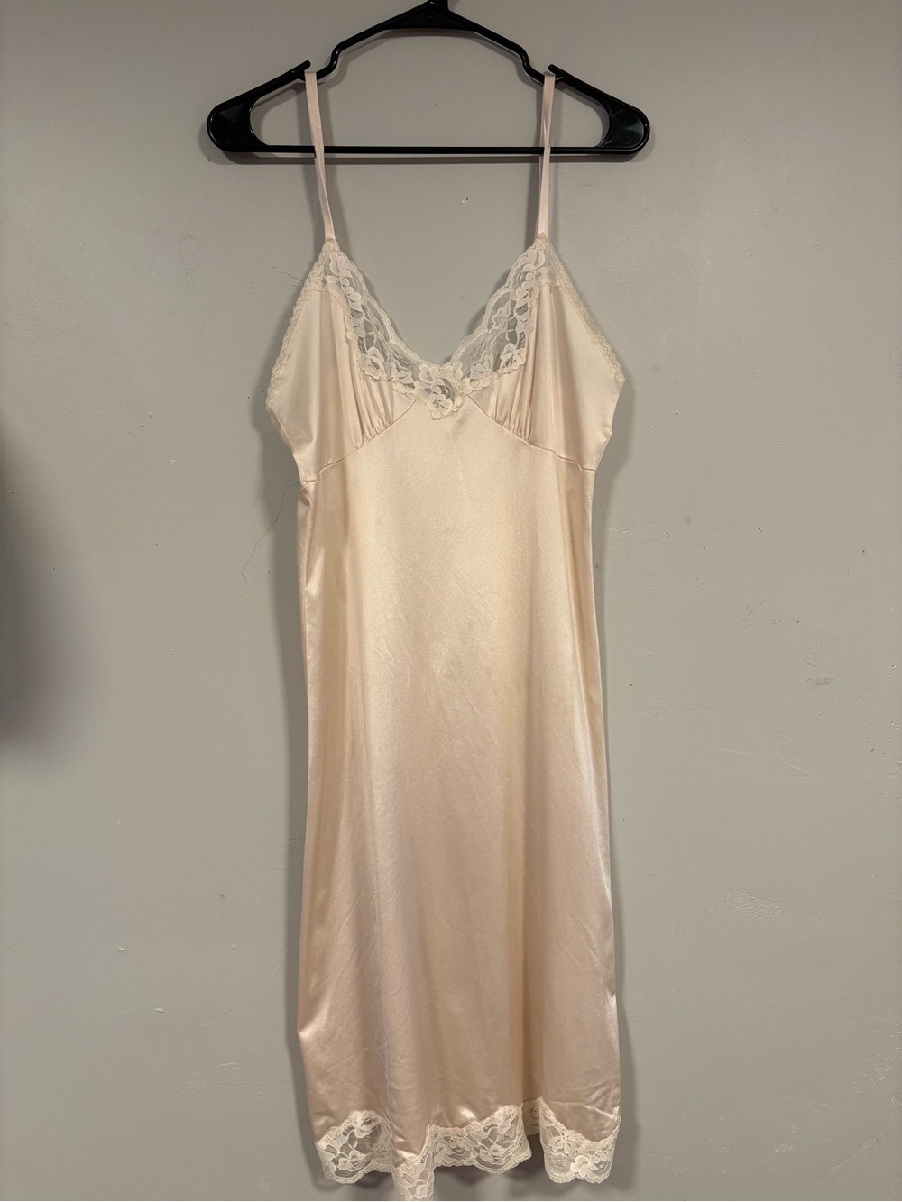 Vintage Lace-Trim Satin Slip Chemise - Cream